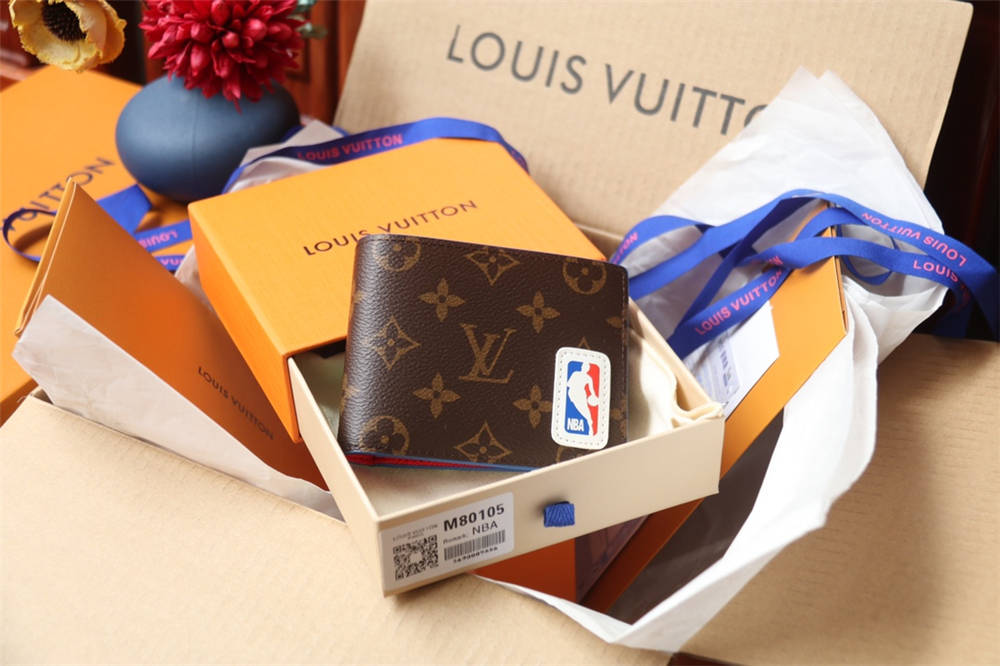 Louis Vuitton wallet MULTIPLE M80105 2025 new 